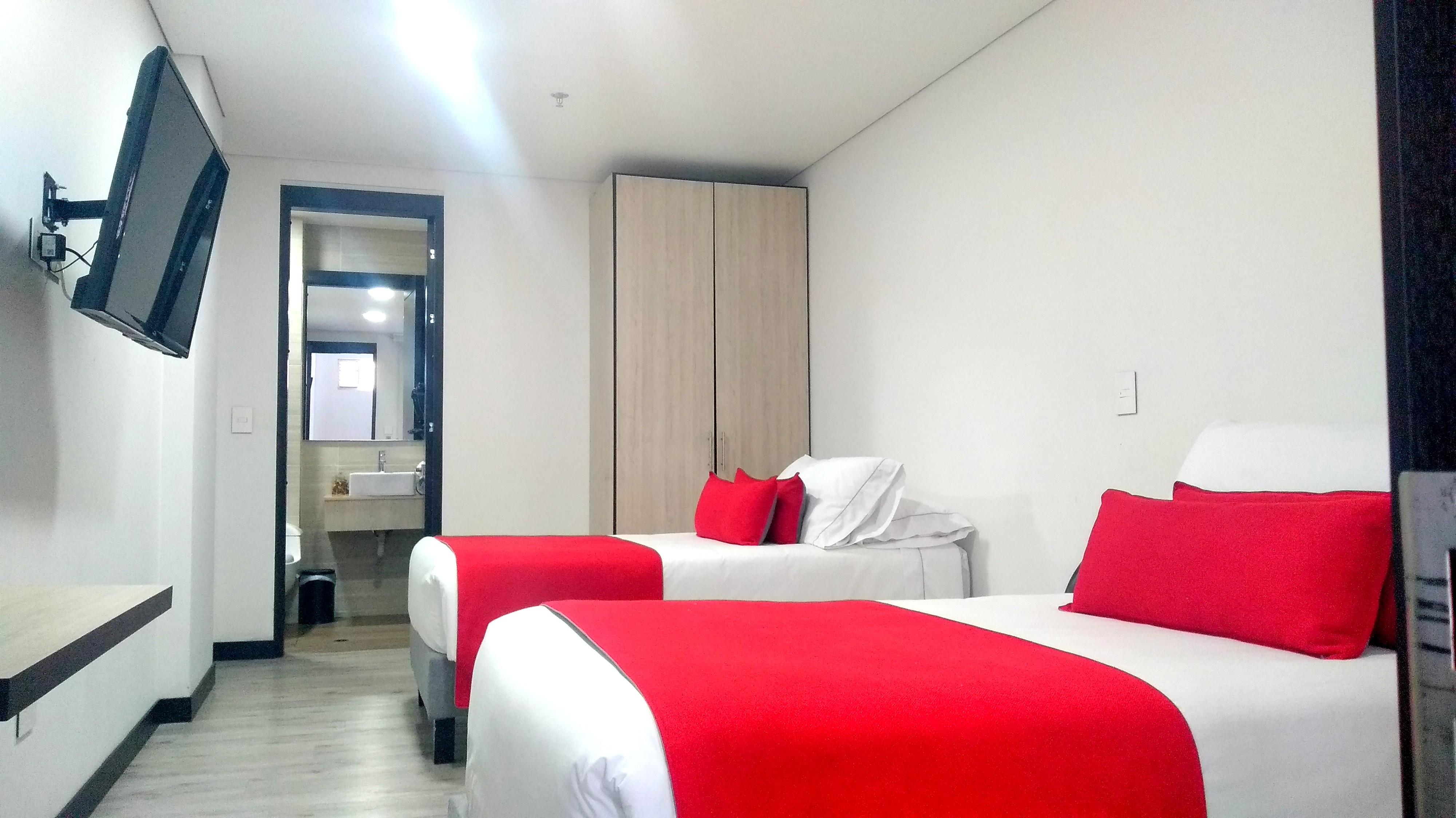 Hotel Wlh Silver Corferias Bogota Exterior photo